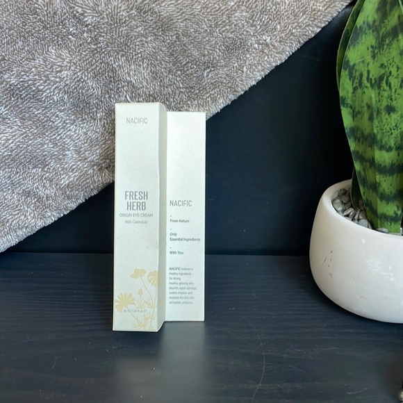 NACIFIC Fresh Herb Origin Eye Cream - Picture 3 of 7